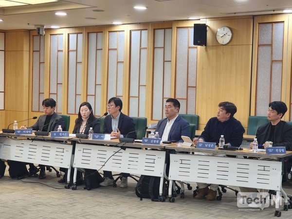 다시 '창업 붐' 염원하는 스타트업 업계..."낡은 규제 해소 우선" 한 목소리